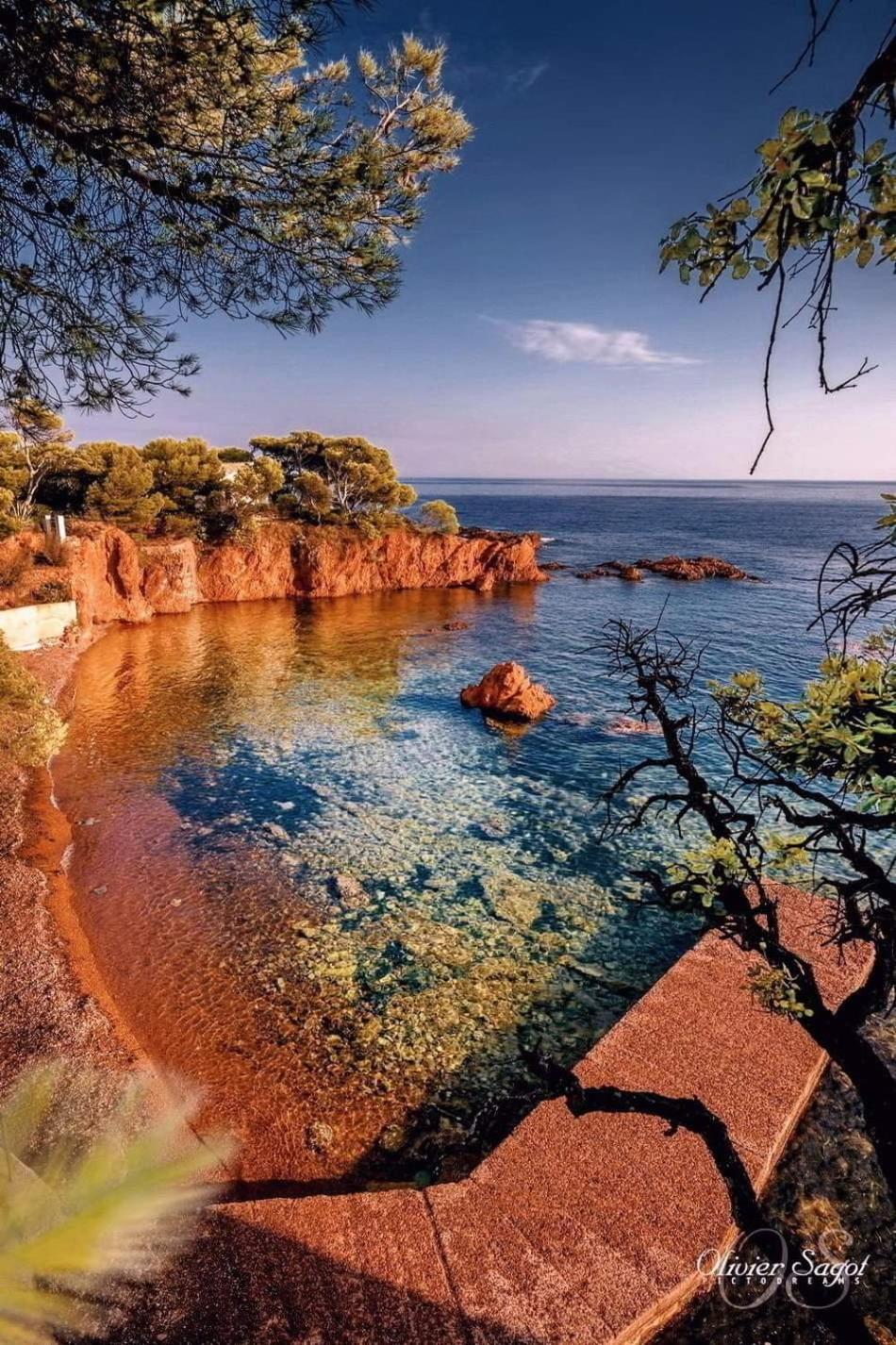 Petit Paradis Vue Mer- Et Calanques A 3 Mn Saint-Raphael (Var)